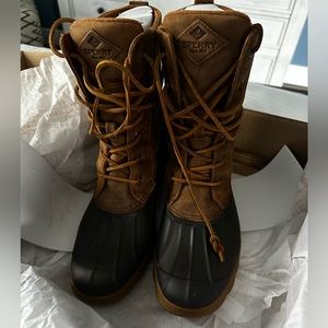Sperry Duck Boots Women Size 8
